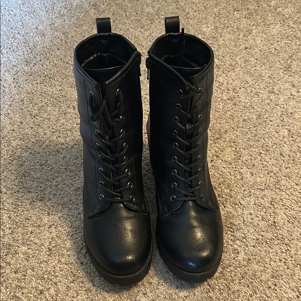 Black Lace-Up Women's Boots